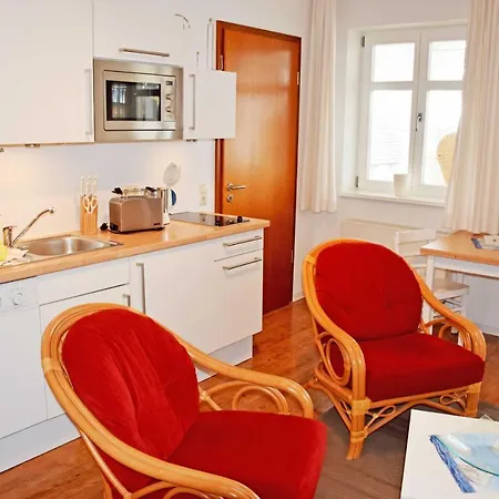 Fewo Nr 13 Mit Balkon Und Strandko Sellin (Rugen)